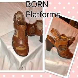 🔶🔶Born Platforms Carmel Sandals🔶🔶